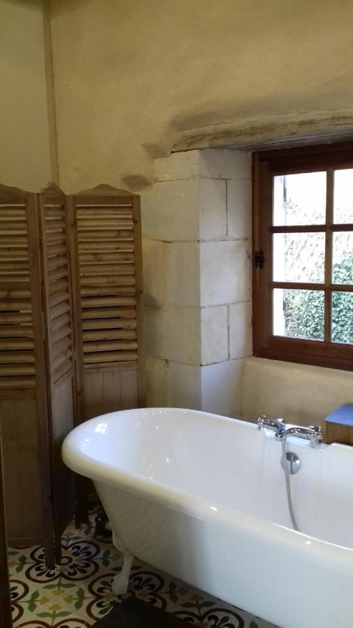 Manoir de La Fontaine Du Chêne Acomodação com café da manhã Coutures  Exterior foto